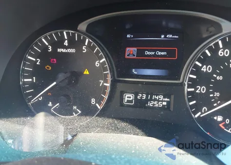 2015 Nissan Altima 2.5 Sv из США, поврежденный, VIN 1N4AL3AP2FC205373